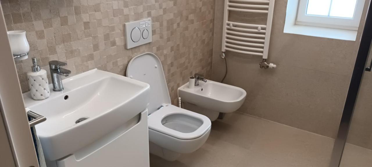 Apartman Ostry Vrsok V Starom Smokovci Apartment Vysoke Tatry Bagian luar foto